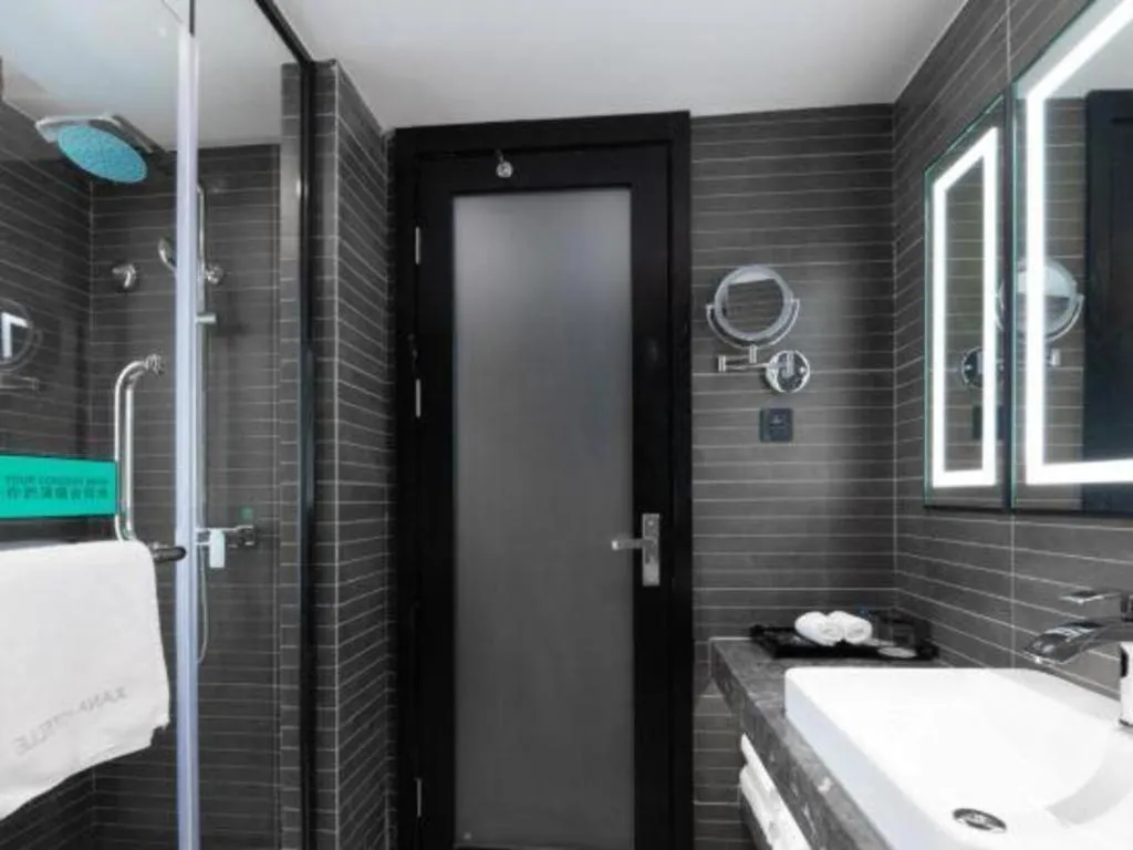 Xana Hotelle· Dongguang Chang'An Binhaiwan Jian'An Road