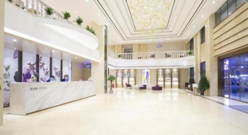 Lavande Hotels· Jingzhou Jianli