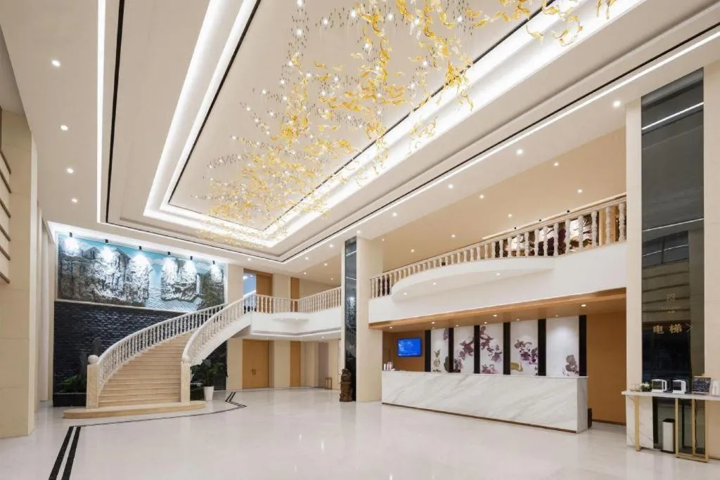 Lavande Hotels· Jingzhou Jianli