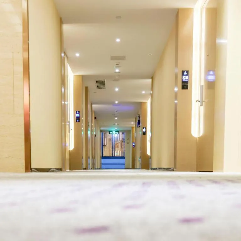 Lavande Hotels· Jingzhou Jianli