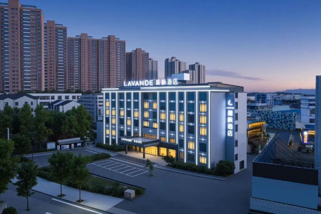 Lavande Hotels· Jingzhou Jianli