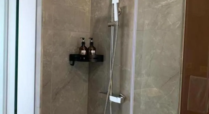 IU Hotels· Tianjin Houtai Chengjian University Haitai Industrial Park