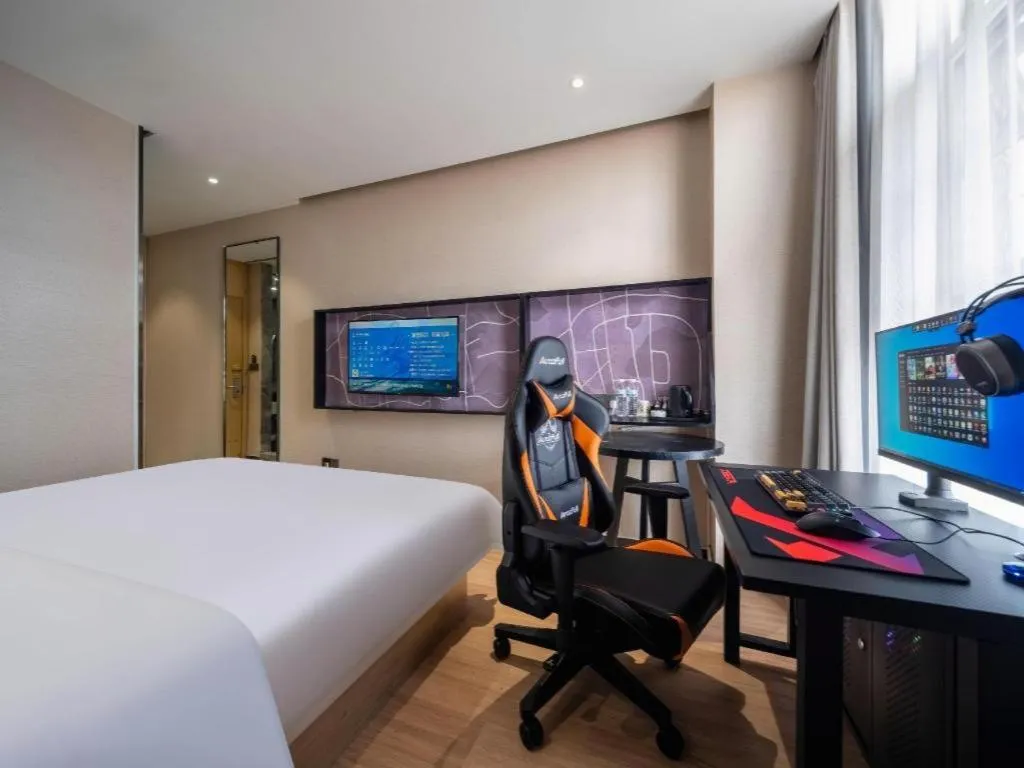 Bed in IU Hotels· Tianjin Houtai Chengjian University Haitai Industrial Park