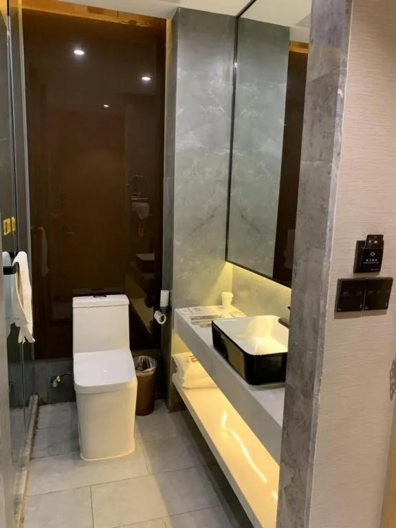 IU Hotels· Tianjin Houtai Chengjian University Haitai Industrial Park