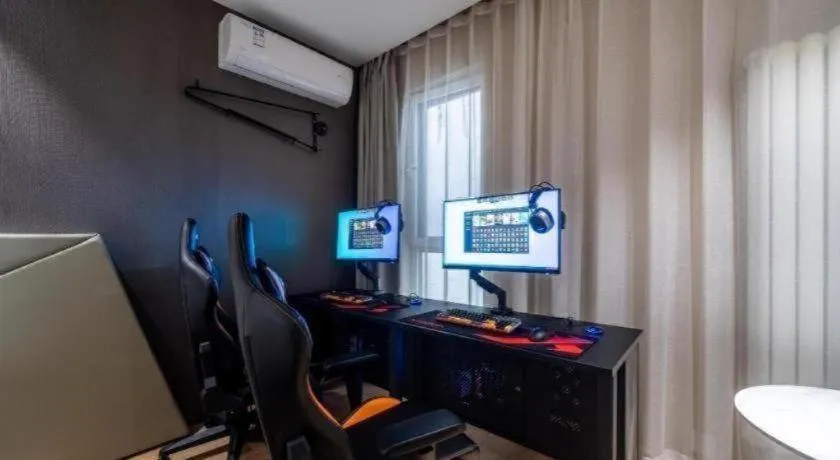 IU Hotels· Tianjin Houtai Chengjian University Haitai Industrial Park