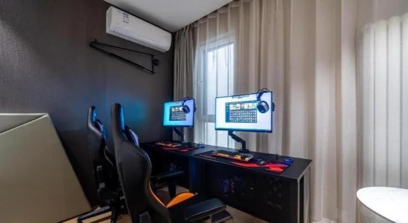 IU Hotels· Tianjin Houtai Chengjian University Haitai Industrial Park