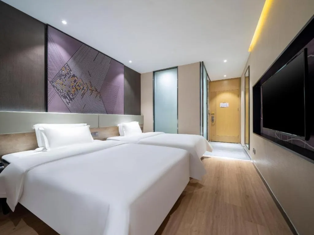 Bed in IU Hotels· Tianjin Houtai Chengjian University Haitai Industrial Park