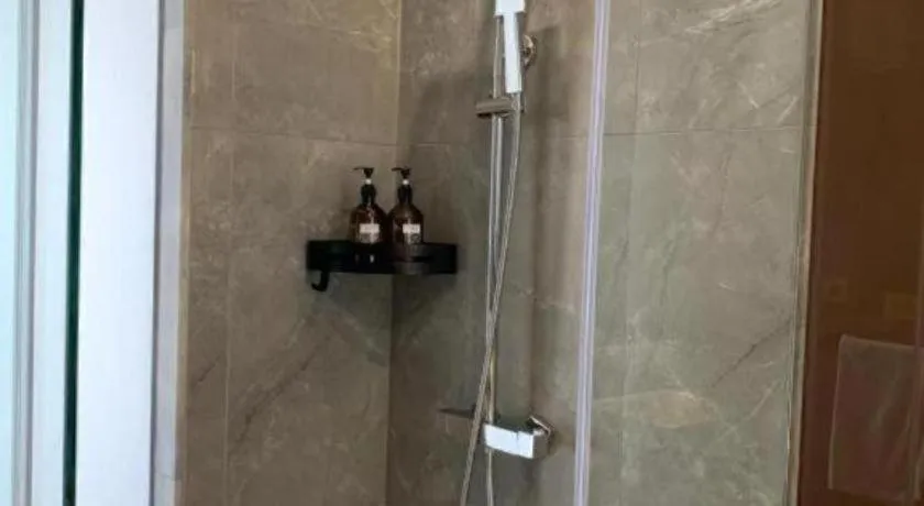 IU Hotels· Tianjin Houtai Chengjian University Haitai Industrial Park