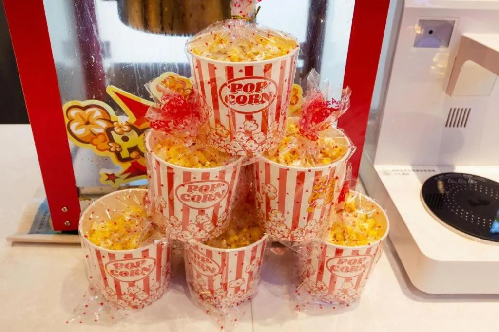 James Joyce Coffetel Shijiazhuang the Mixc Jinyuan Tower Airport Bus