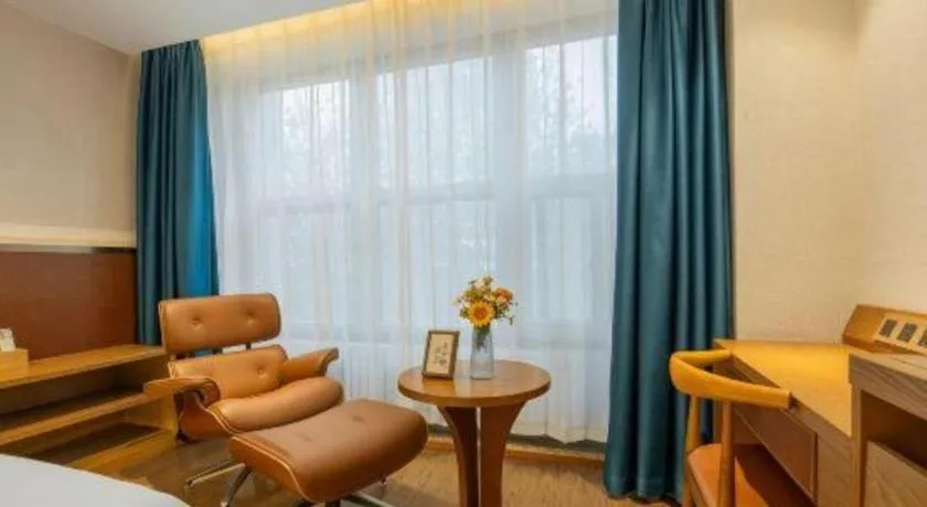 James Joyce Coffetel Shijiazhuang the Mixc Jinyuan Tower Airport Bus