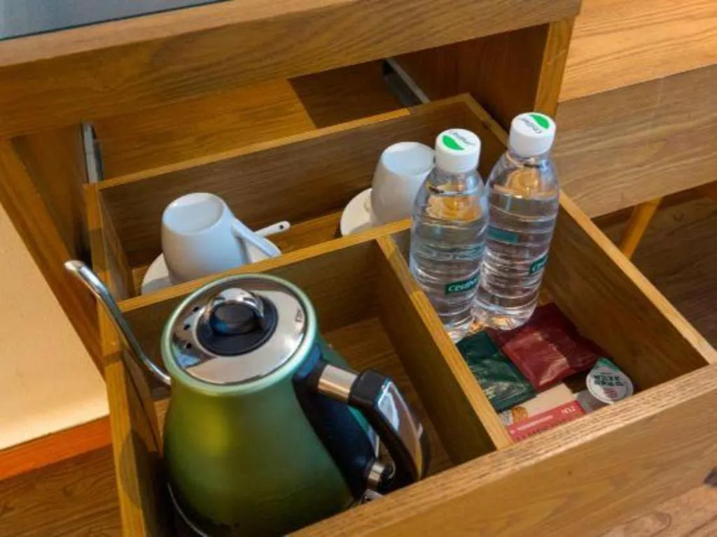 James Joyce Coffetel Shijiazhuang the Mixc Jinyuan Tower Airport Bus