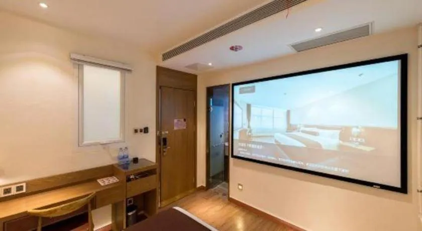 James Joyce Coffetel Shijiazhuang the Mixc Jinyuan Tower Airport Bus