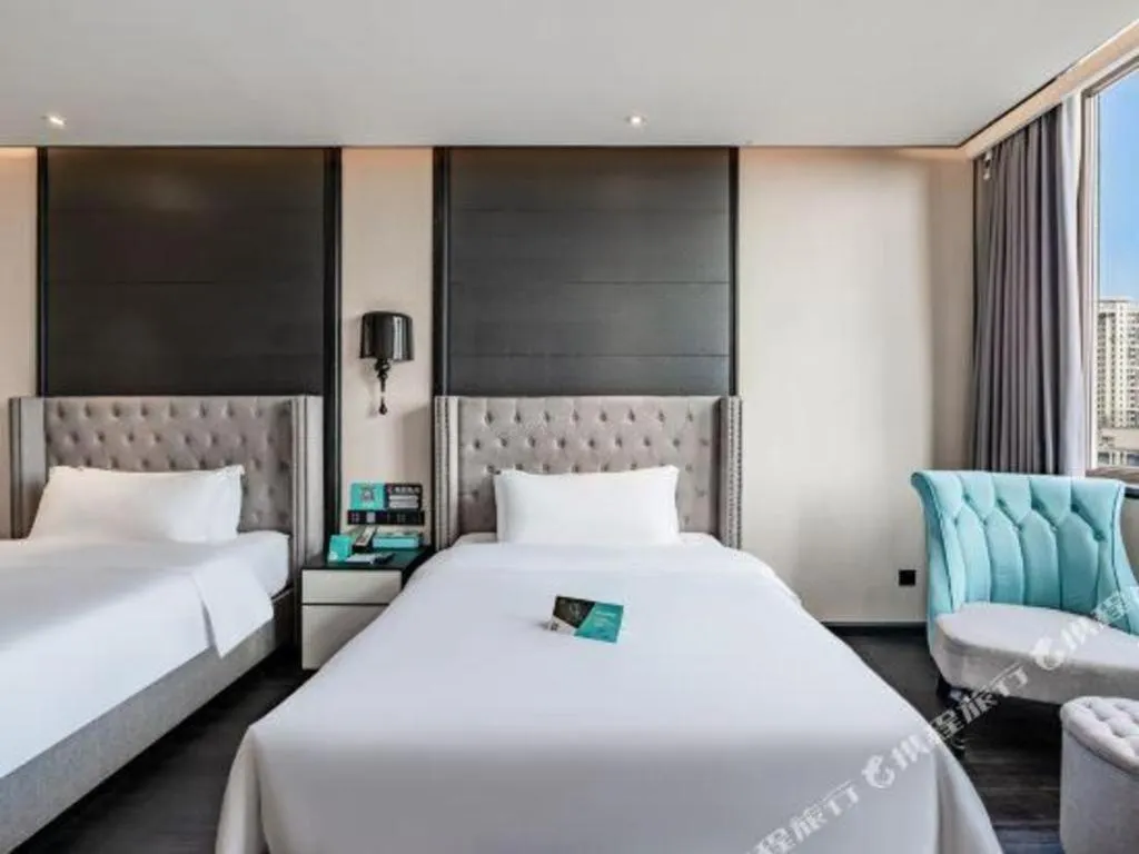 Bed in Xana Hotelle Luzhou High-Speed Railway Station Trading Market Passenger Terminal