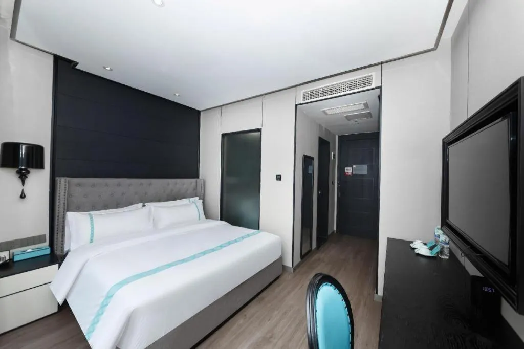 Bed in Xana Hotelle Luzhou High-Speed Railway Station Trading Market Passenger Terminal