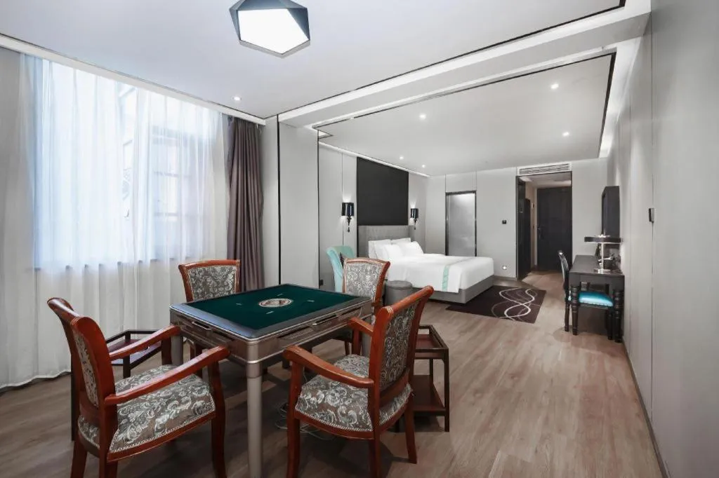 Bed in Xana Hotelle Luzhou High-Speed Railway Station Trading Market Passenger Terminal