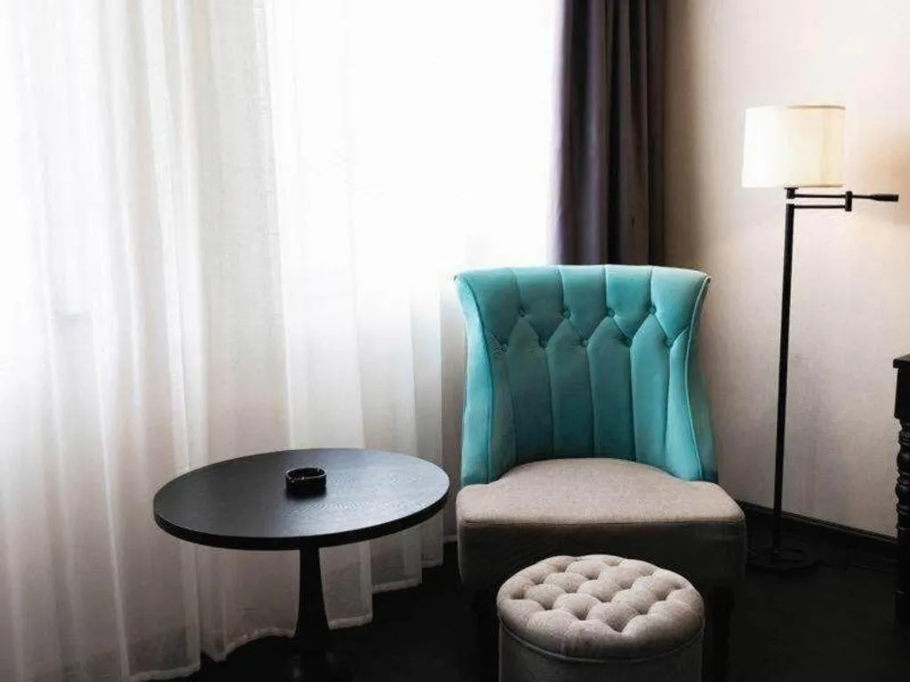 Xana Hotelle Luzhou High-Speed Railway Station Trading Market Passenger Terminal