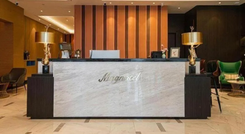 Magnotel Tongxiang Shimao Center