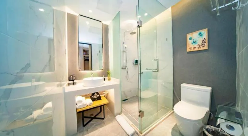 Magnotel Tongxiang Shimao Center