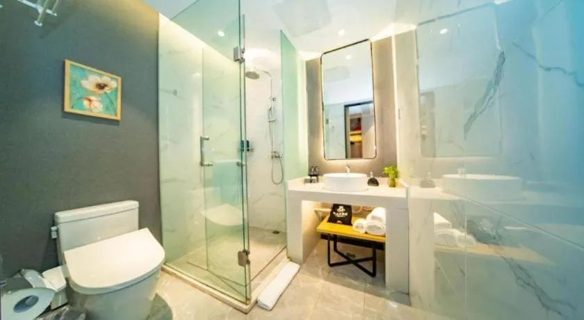 Magnotel Tongxiang Shimao Center