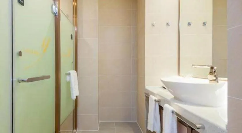 Lavande Hotel Beijing Fangshan Changyang Metro Station