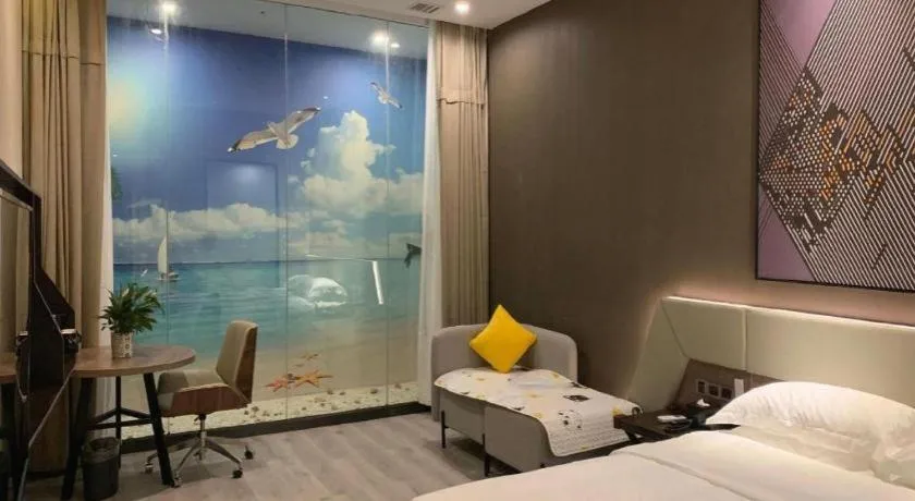 Bed in IU Hotels· Wuhan Jianghan Road Metro Station