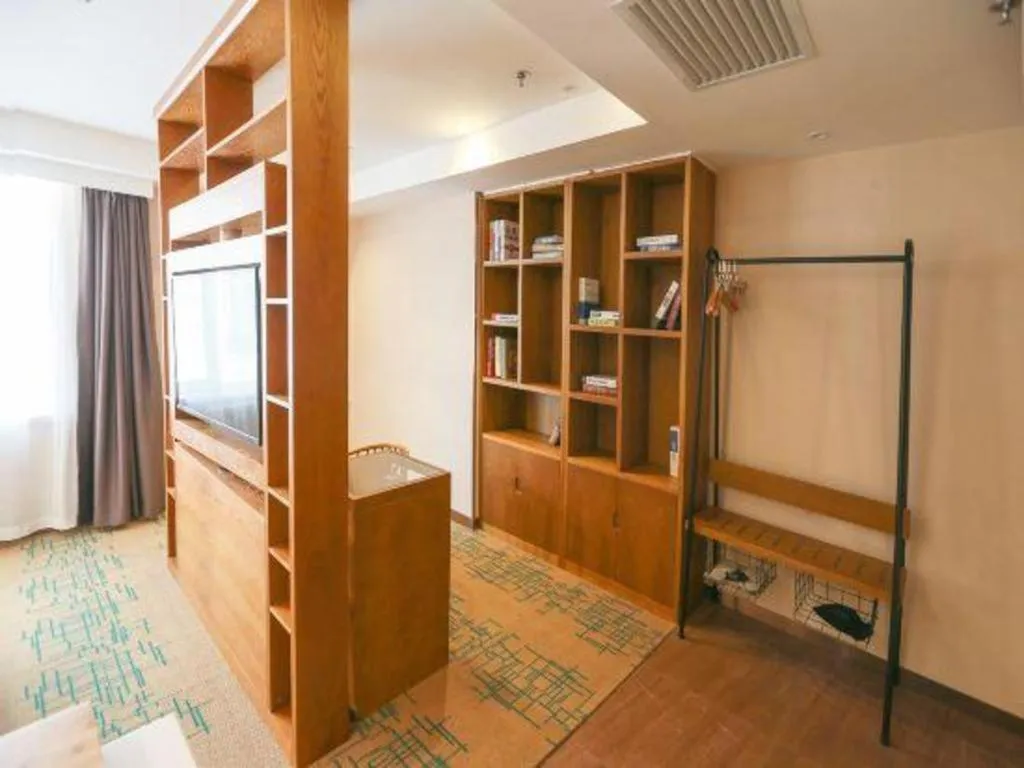 James Joyce Coffetel Changchun People's Square