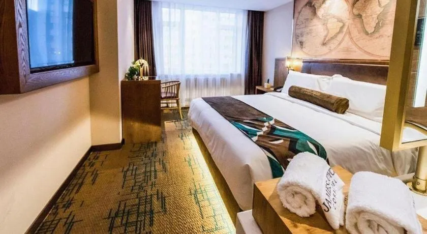 Bed in James Joyce Coffetel Changchun People's Square