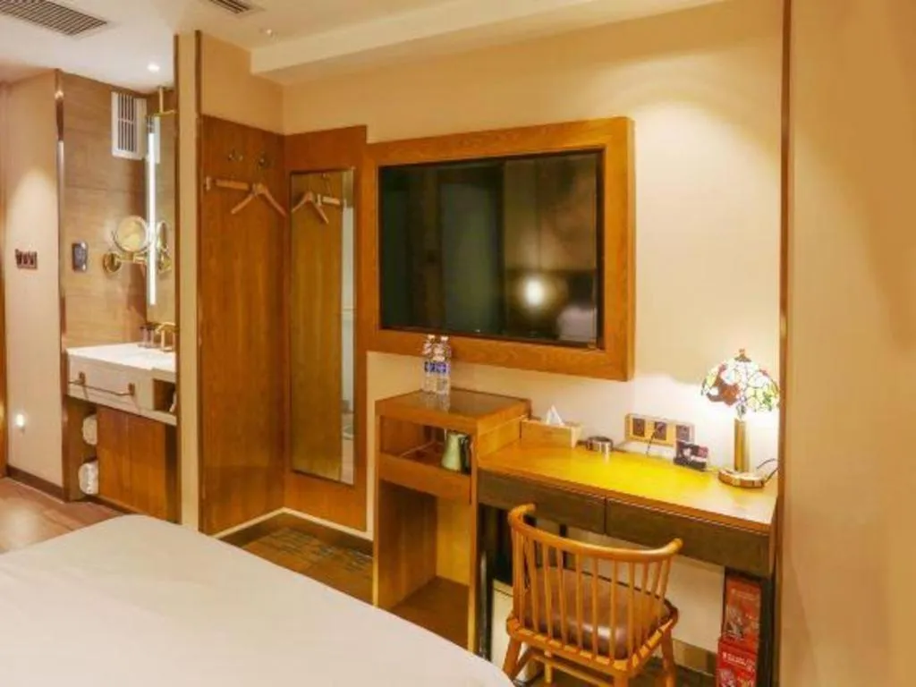 Bed in James Joyce Coffetel Changchun People's Square