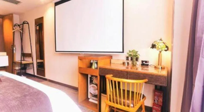 Bed in James Joyce Coffetel Changchun People's Square