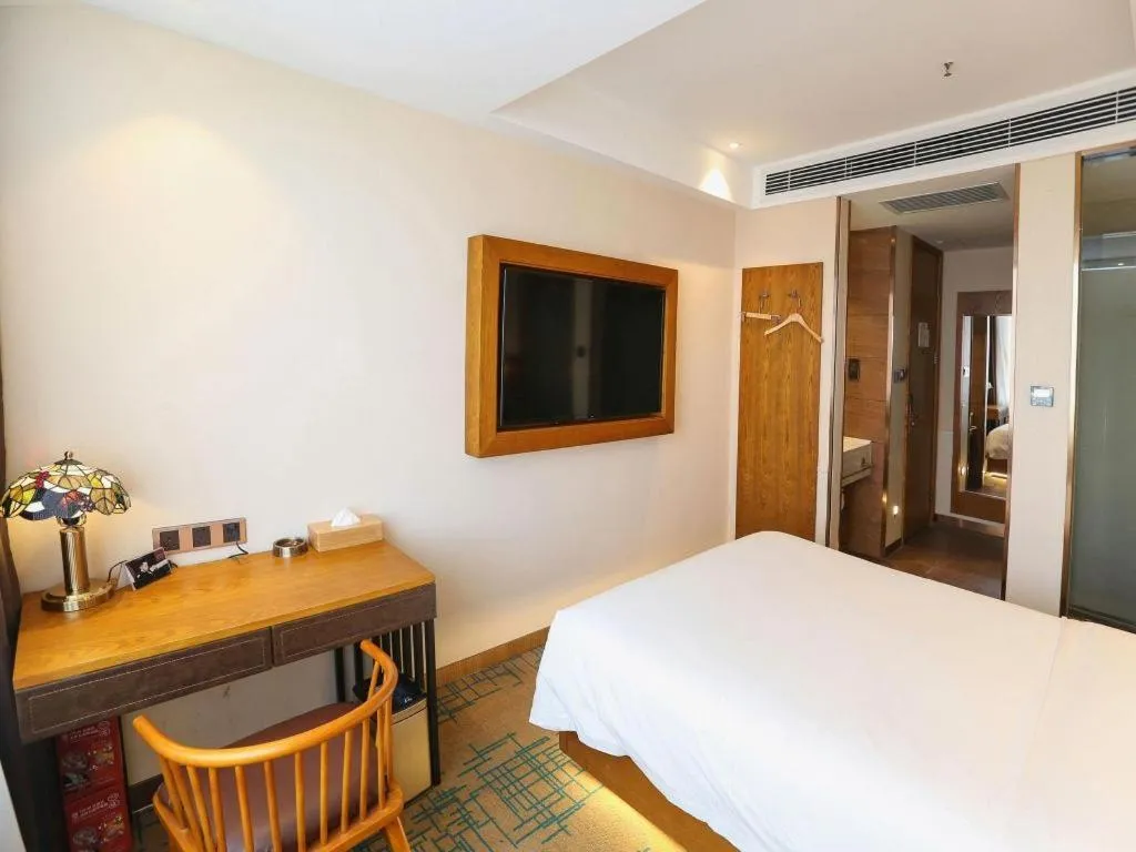 Bed in James Joyce Coffetel Changchun People's Square