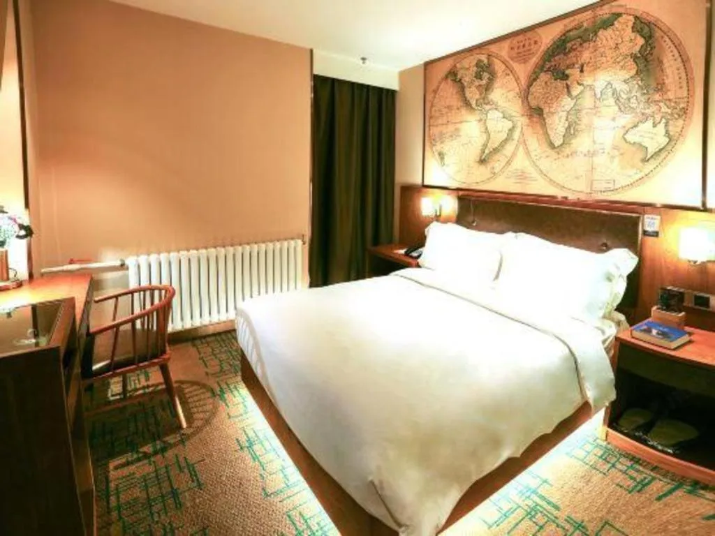 Bed in James Joyce Coffetel Changchun People's Square