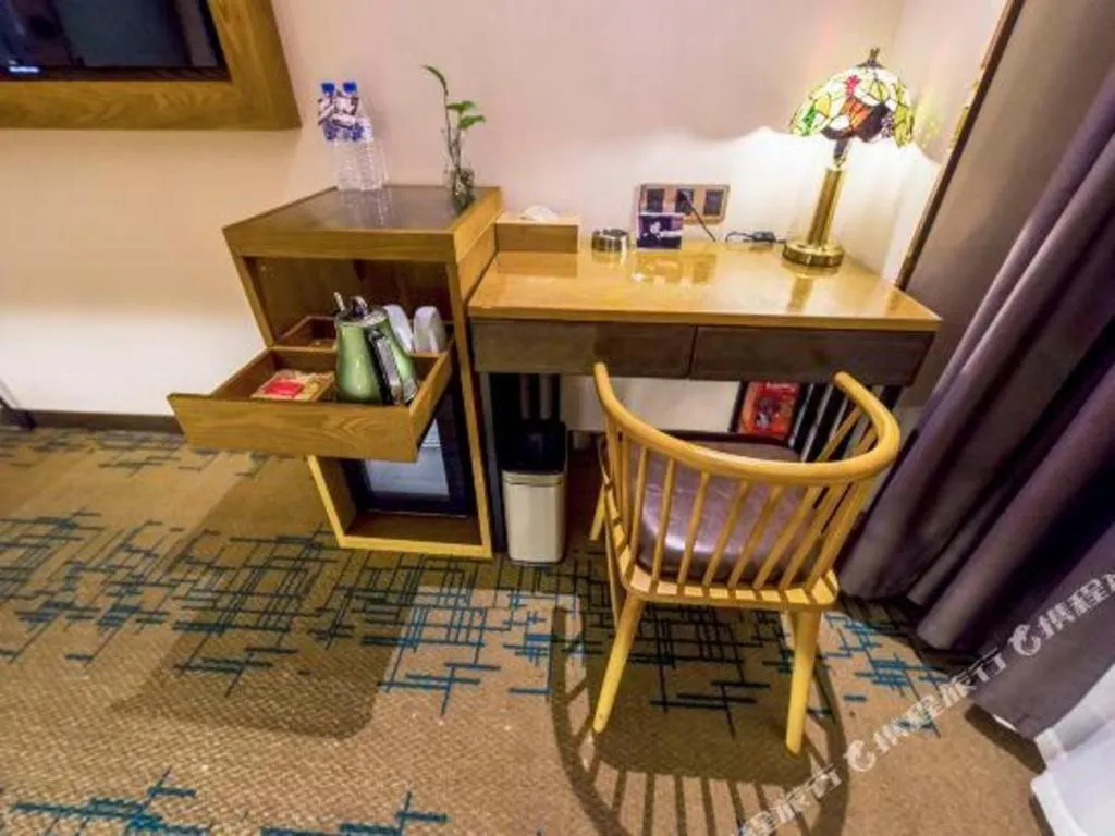 James Joyce Coffetel Changchun People's Square