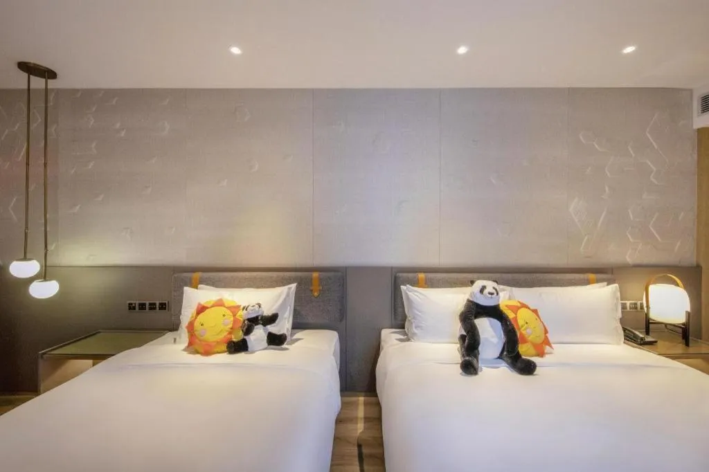 Bed in Zhejiang Cloud Mountain Deefly Hotel