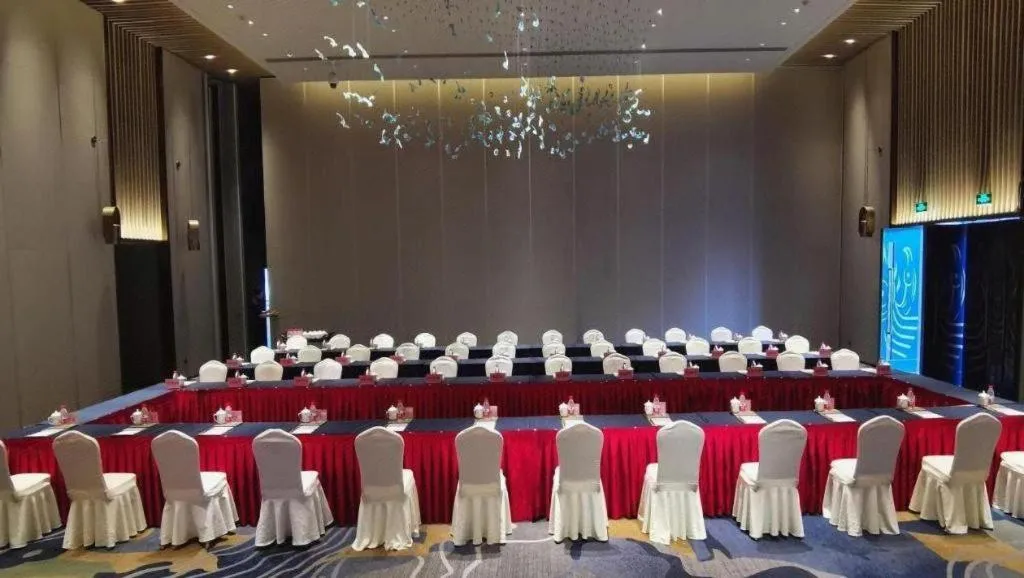 Zhejiang Cloud Mountain Deefly Hotel