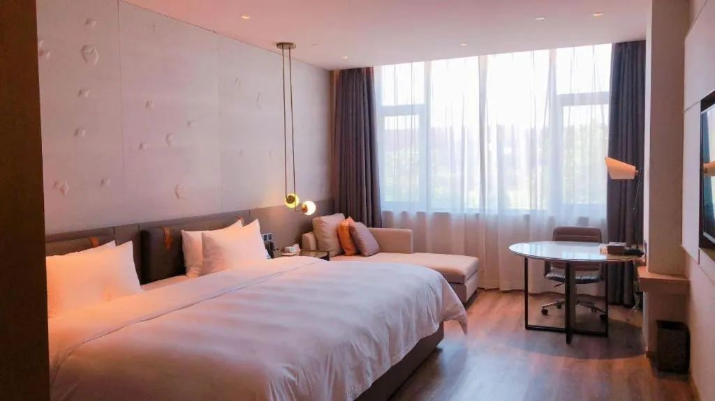 Bed in Zhejiang Cloud Mountain Deefly Hotel