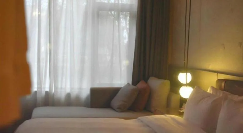 Bed in Zhejiang Cloud Mountain Deefly Hotel