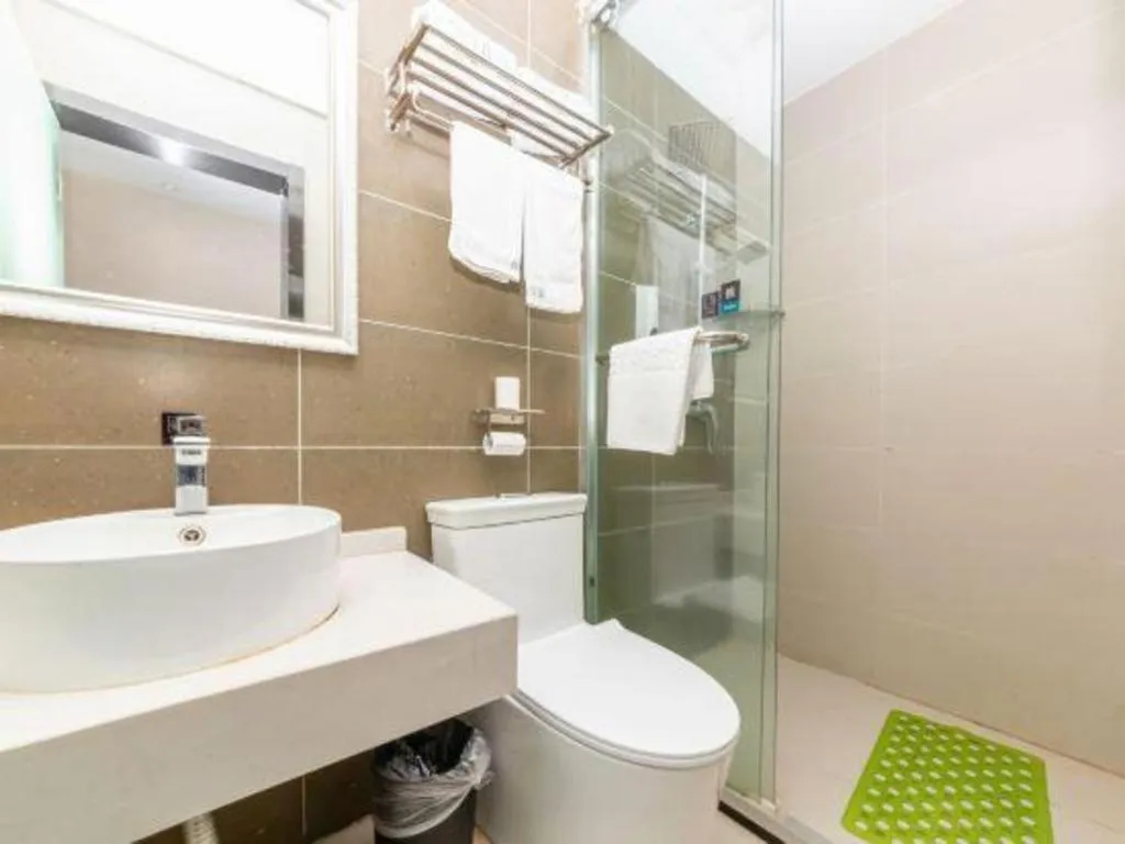 UP and IN Hotel Jiangxi Nanchang City Nanchang County Liantang Zhong Avenue Huarunwanjia