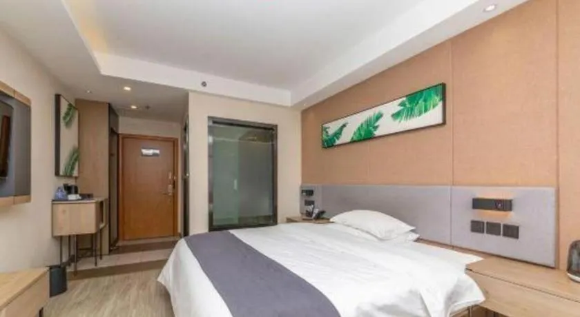 Bed in UP and IN Hotel Jiangxi Nanchang City Nanchang County Liantang Zhong Avenue Huarunwanjia
