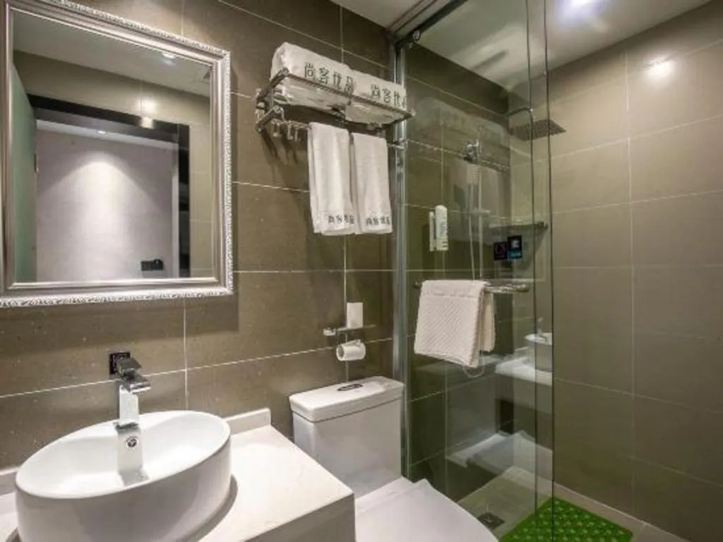 UP and IN Hotel Jiangxi Nanchang City Nanchang County Liantang Zhong Avenue Huarunwanjia