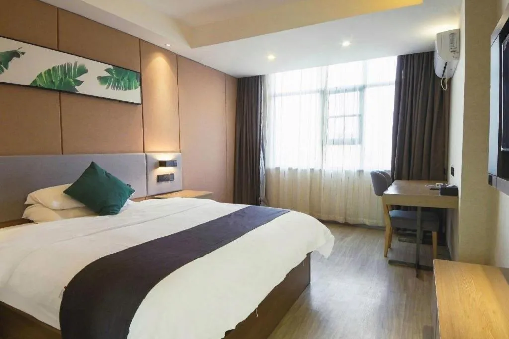 Bed in UP and IN Hotel Jiangxi Nanchang City Nanchang County Liantang Zhong Avenue Huarunwanjia