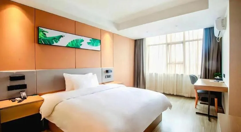 Bed in UP and IN Hotel Jiangxi Nanchang City Nanchang County Liantang Zhong Avenue Huarunwanjia