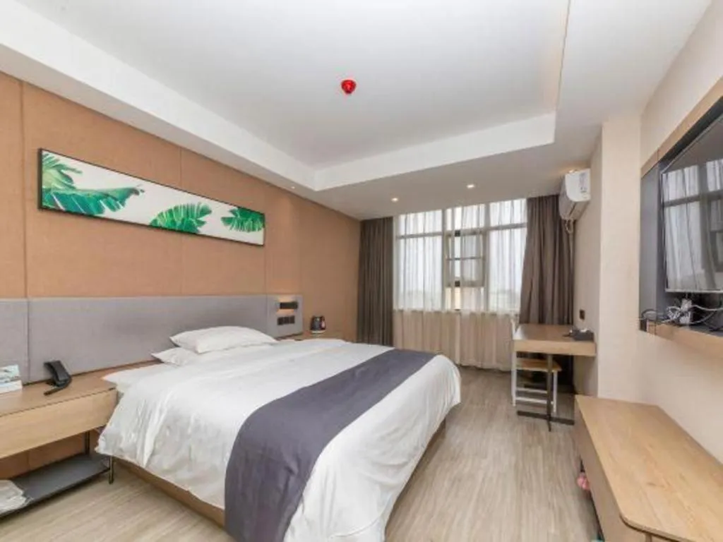 Bed in UP and IN Hotel Jiangxi Nanchang City Nanchang County Liantang Zhong Avenue Huarunwanjia