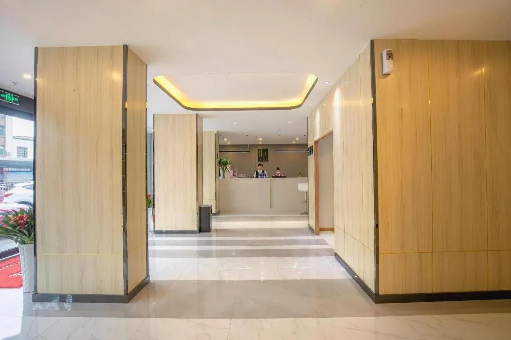 UP and IN Hotel Jiangxi Nanchang City Nanchang County Liantang Zhong Avenue Huarunwanjia