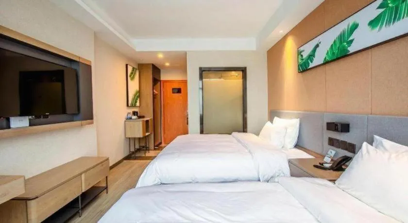 Bed in UP and IN Hotel Jiangxi Nanchang City Nanchang County Liantang Zhong Avenue Huarunwanjia