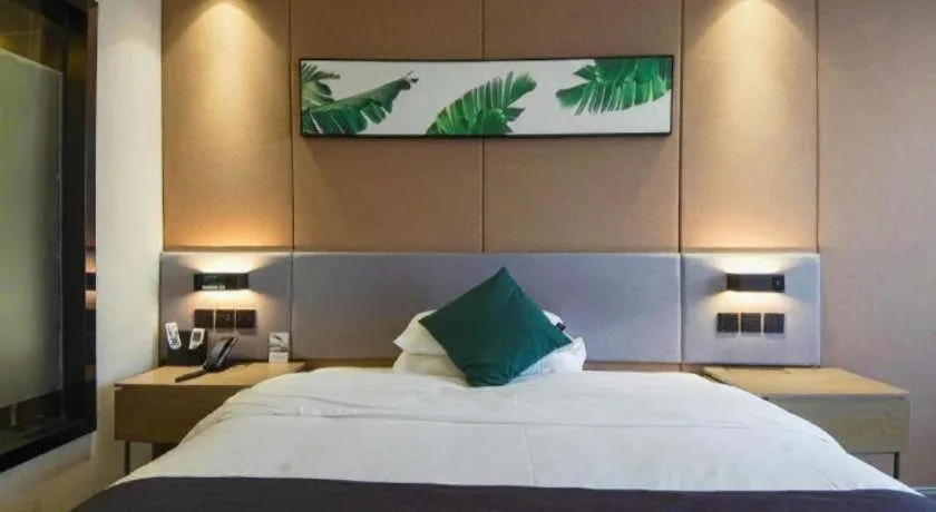 Bed in UP and IN Hotel Jiangxi Nanchang City Nanchang County Liantang Zhong Avenue Huarunwanjia