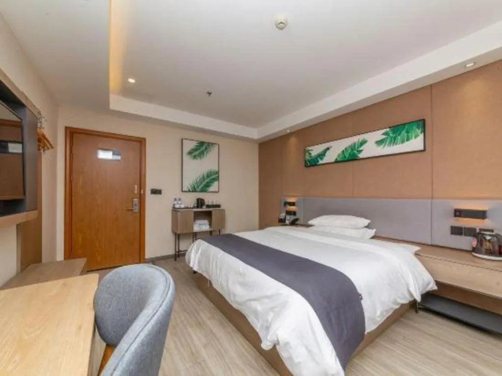 Bed in UP and IN Hotel Jiangxi Nanchang City Nanchang County Liantang Zhong Avenue Huarunwanjia