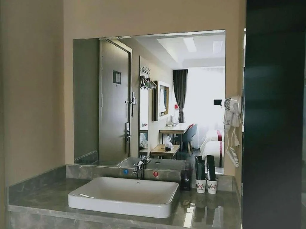 Thank Inn Plus Hotel Xinjiang Urumqi Tianshan District Bingtuan Erzhong