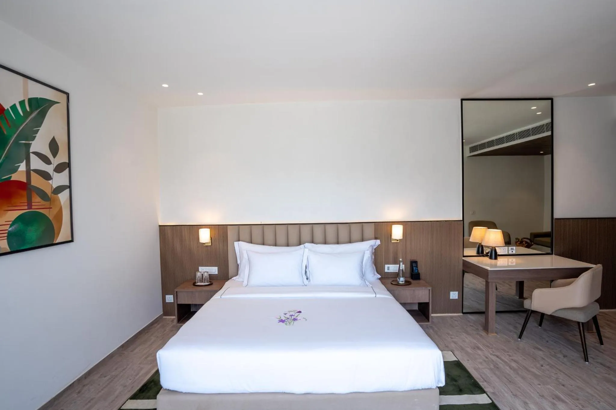 Bed in Velmore Kasauli Operated by Royal Orchid Hotel Ltd.