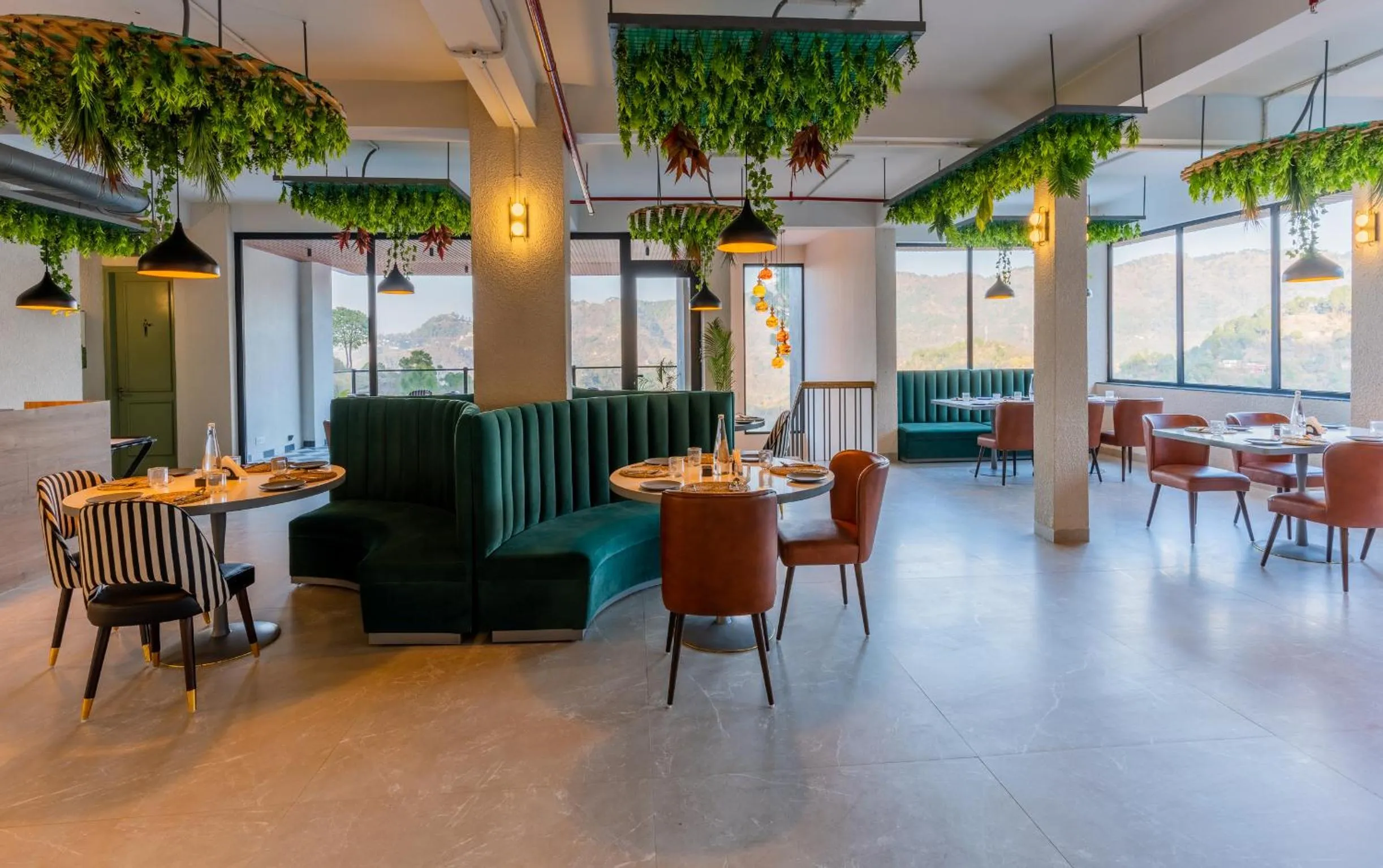 Restaurant/places to eat in Velmore Kasauli Operated by Royal Orchid Hotel Ltd.