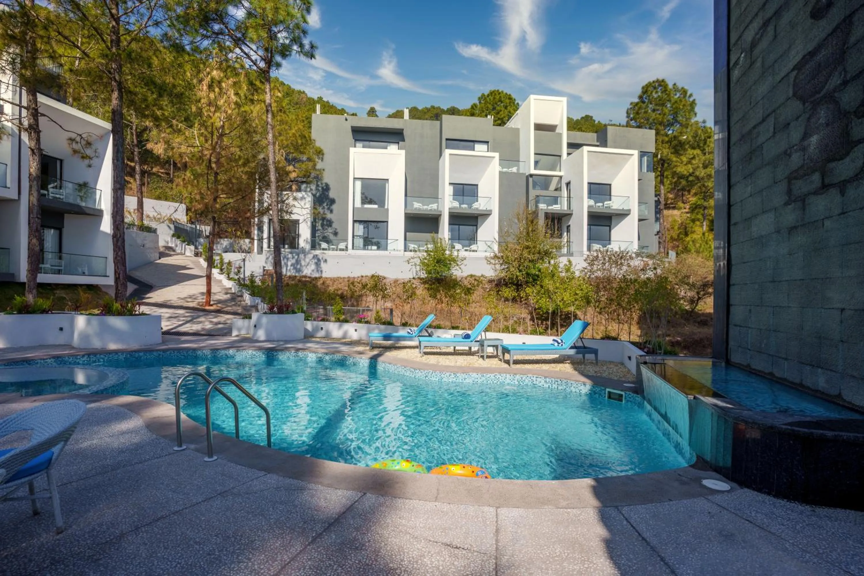 Swimming pool in Velmore Kasauli Operated by Royal Orchid Hotel Ltd.